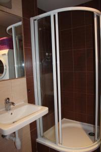 Koupelna v ubytování Vysokohorský apartmán Cihlářka + 37 fotografií