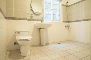 Koupelna v ubytování Mallorca Homestay