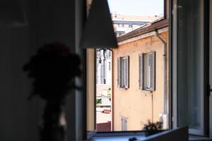 ミラノにあるDesign apartment Porta Veneziaのギャラリーの写真