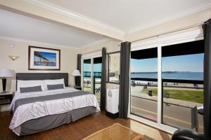Gallery image of Ocean Beach Hotel in San Diego
