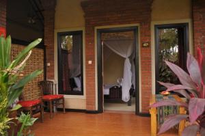 Zahrada ubytování Tirta Sari Bungalow