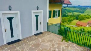 Balkón nebo terasa v ubytování Steirer Haus