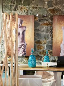 Kép Lithos Luxury Rooms (Adults Only) szállásáról Adámaszban a galériában
