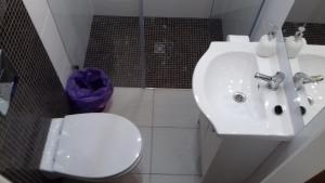 Kúpeľňa v ubytovaní Spa Apartamenty Lidzbark