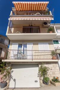 Balkón alebo terasa v ubytovaní Apartments Garmaz