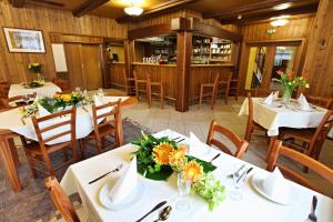 Veitingastaður eða matsölustaður á Hotel Lesní Chata
