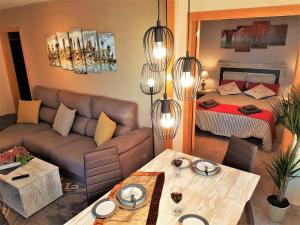 Postel nebo postele na pokoji v ubytování Marina Port & Beach-Apartment