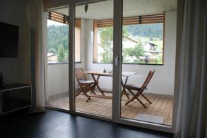 Balkón nebo terasa v ubytování Haus Kibitz