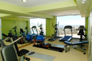 Fitness centrum a/nebo fitness zařízení v ubytování Hotel & Spa Sierra de Cazorla 4*