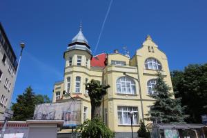 Budova, kde se bed and breakfast nachází