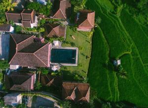 Letecký snímek ubytování B Saya Villas