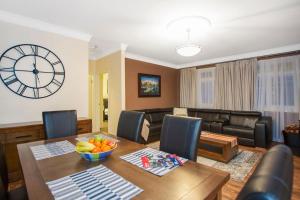 Фотография из галереи Hahndorf House B&B в городе Хандорф +101 фотография