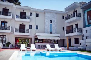 Bazén v ubytovaní Skiathos Somnia alebo v jeho blízkosti