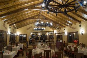 En restaurang eller annat matställe på Complejo Rural El Molinillo