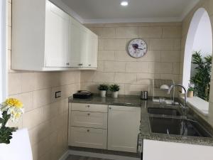 Kuchyň nebo kuchyňský kout v ubytování Casa del Sol