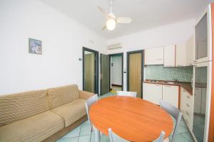 Кухня или мини-кухня в La Residenza Aparthotel
