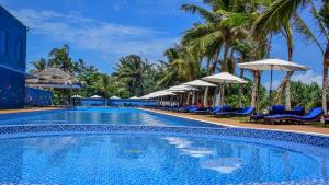 Swimming pool sa o malapit sa Jie Jie Beach Hotel