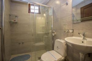 Ett badrum på Apartments St Dimitrij