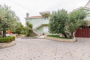 Zahrada ubytování Apartments Dubravka