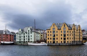De 10 beste de kjæledyrvennlige hotellene i Ålesund (Norge) | Booking.com