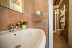 Łazienka w obiekcie Villa Tuscany Siena