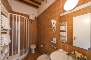 Łazienka w obiekcie Villa Tuscany Siena