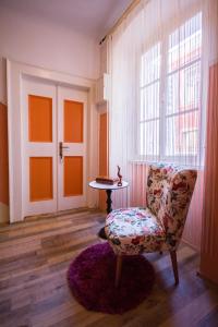 Posezení v ubytování Phiros B&B