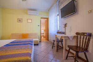 Gallery image of Rooms Ester in Cres