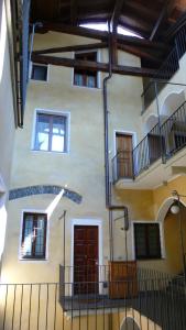 a building with balconies on the side of it at Lo Galetas - Alloggio ad uso turistico-VDA-AOSTA-n 0100 in Aosta