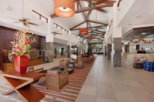 Gallery image of 132 Temple Luxury Direct Studio in Port Douglas
