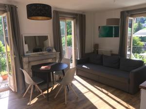 O zonă de relaxare la Suite Grand Hotel Palace Aix les Bains French Alps