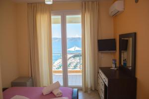 Gallery image of Hotel Royal in Vlorë