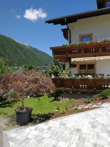 Общий вид на горы или вид на горы из апартаментов/квартиры