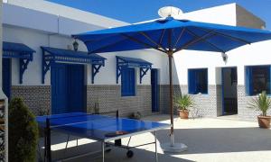 Πινγκ πονγκ στο Dar El Goulli ή εκεί κοντά