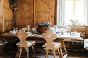 Restaurace v ubytování Schlosswirt Forst