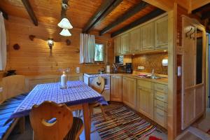 Kuchyň nebo kuchyňský kout v ubytování Ferienhaus Mitterdorf + 3 fotografie