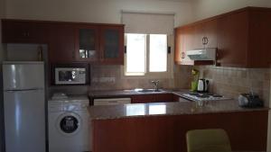 Gallery image of Paschali Sunset Appartment in Peyia