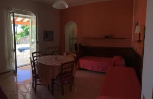 A seating area at Costa Residence Vacanze