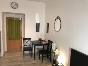 Fotografie z fotogalerie ubytování Big Homebase with Billardtable v Praze