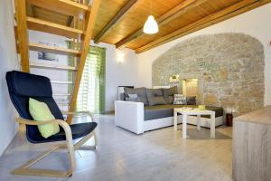 Posezení v ubytování Holiday Home Batelani