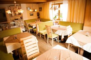 Restaurace v ubytování Pension Alpengruss