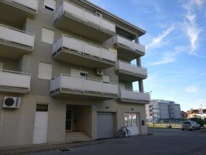 Budova, v ktorej sa apartmán nachádza
