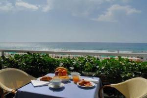 Gallery image of Hotel Beau Sejour in Alassio +37 photos