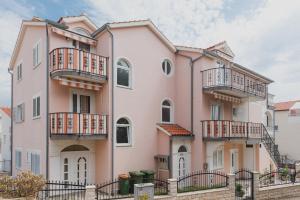 Gallery image of Apartments Josip Vodice in Vodice