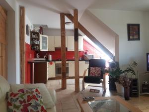 Posezení v ubytování Apartman pod Svatou Horou