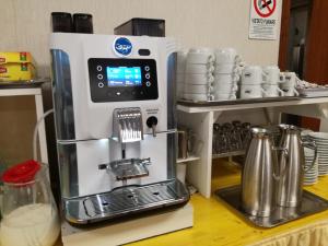 Coffee and tea making facilities at Hotel Mucciolini