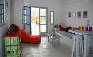 Posedenie v ubytovaní Milatos Village Cretan Agrotourism Hotel