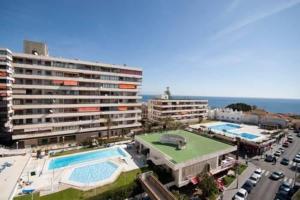 Bazén v ubytovaní Apartments Easy La Nogalera alebo v jeho blízkosti