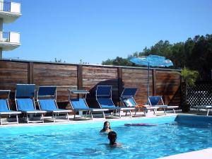 Бассейн в Hotel Viking или поблизости