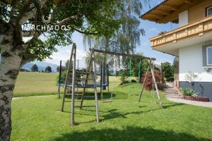Ein Kinderspielbereich in der Unterkunft Appartements Lärchmoos